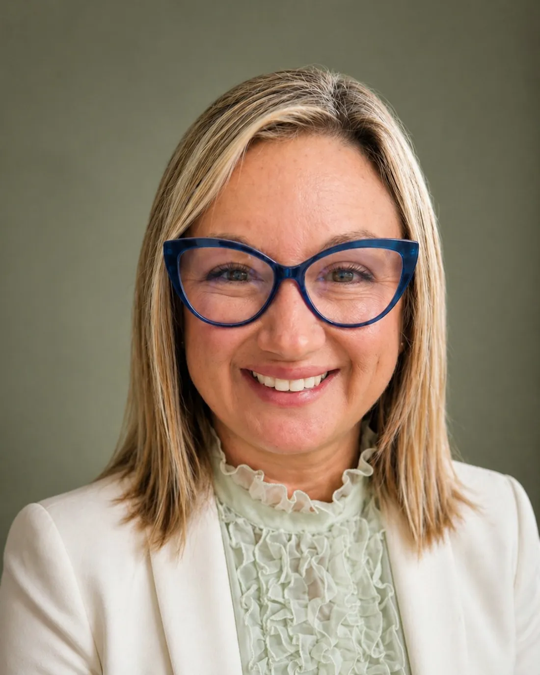 Naira, maestra de ceremonias en Gran Canaria